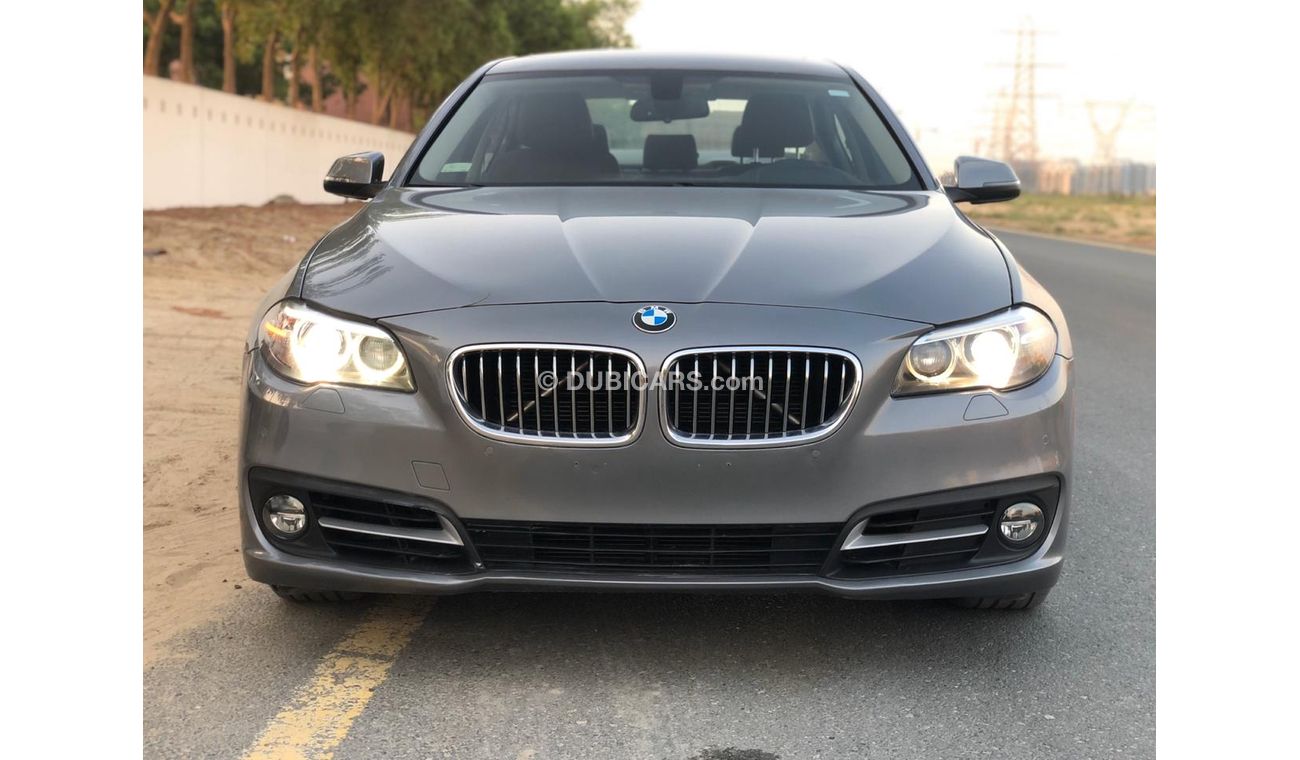 BMW 528i i-Series, DVD & NAVIGATION SYSTEM, SUNROOF, POWER SEATS, SUNROOF, PUSH START, LOT-49