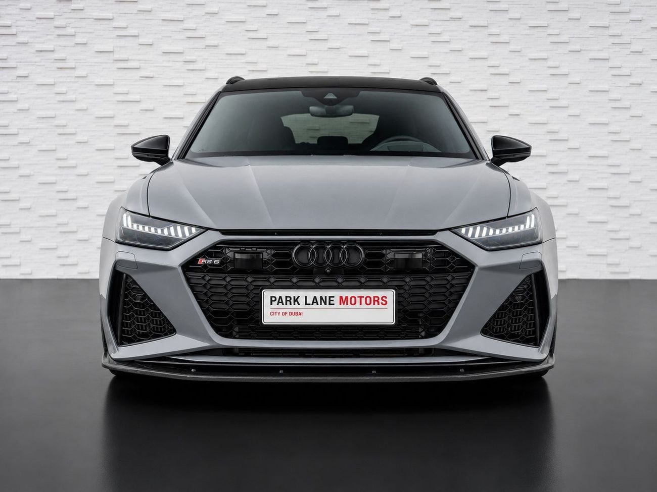 Audi RS6 STANDARD Audi RS6 2021 GCC specs