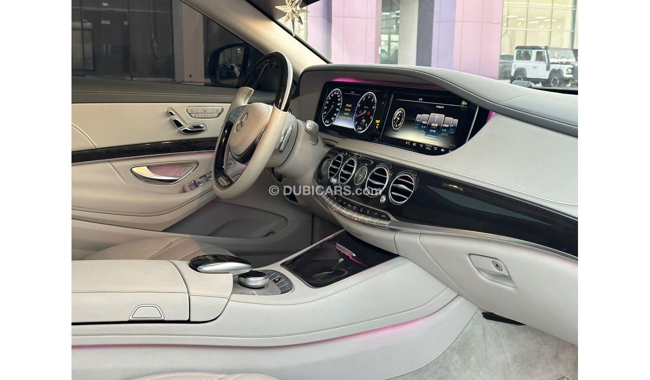 مرسيدس بنز S 550