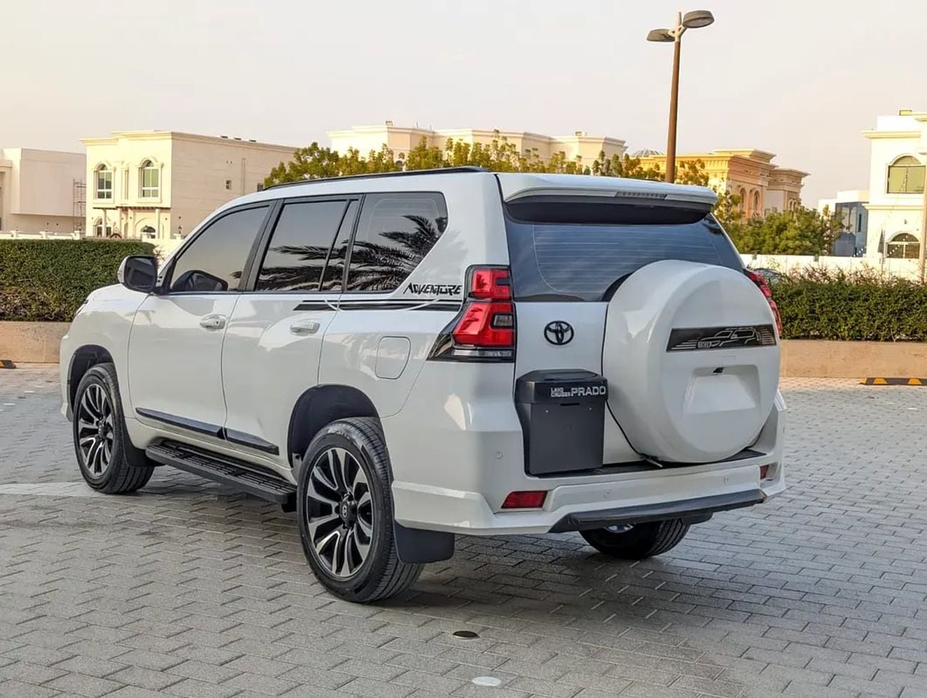 تويوتا برادو VXR