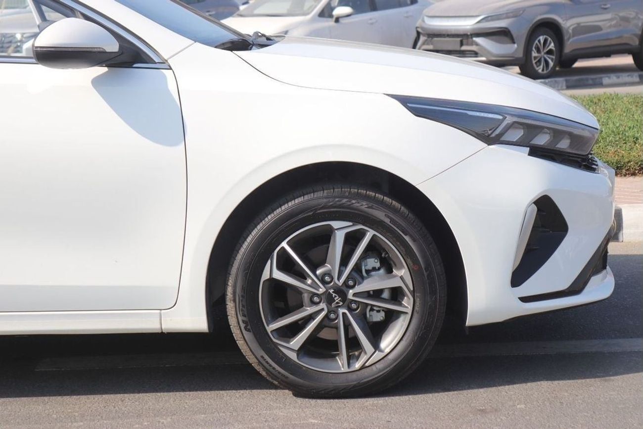 Kia K3 1.5L, PUSH START, LEATHER SEAT, SUNROOF,CRUISE CONTROL, MODEL 2025 CHINA SPECS