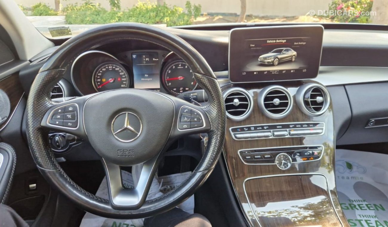 Mercedes-Benz C 300 Luxury