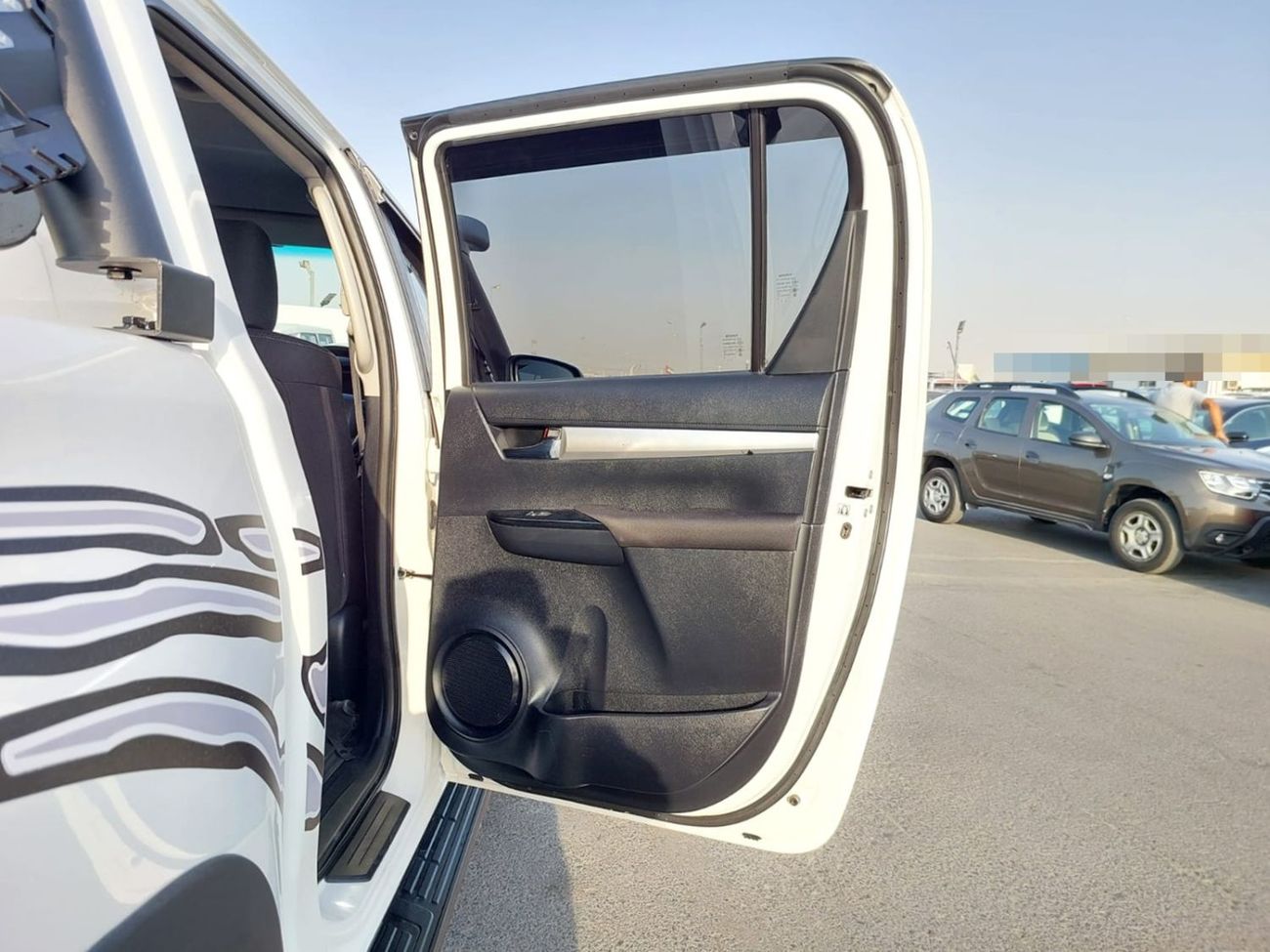 Toyota Hilux TOYOTA HILUX PICK UP RHD 2019 MODEL 2.8 L DIESEL AUTOMATIC(PM21706)