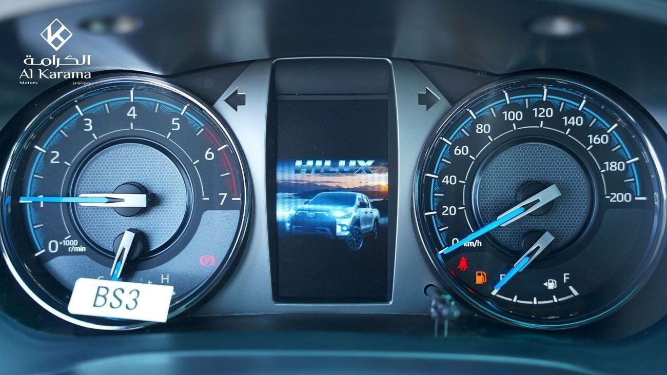 تويوتا هيلوكس 4.0L Adventure - SR5 V6 - 360 Camera - Diff Lock - GCC Specs - Zero KM -  Black