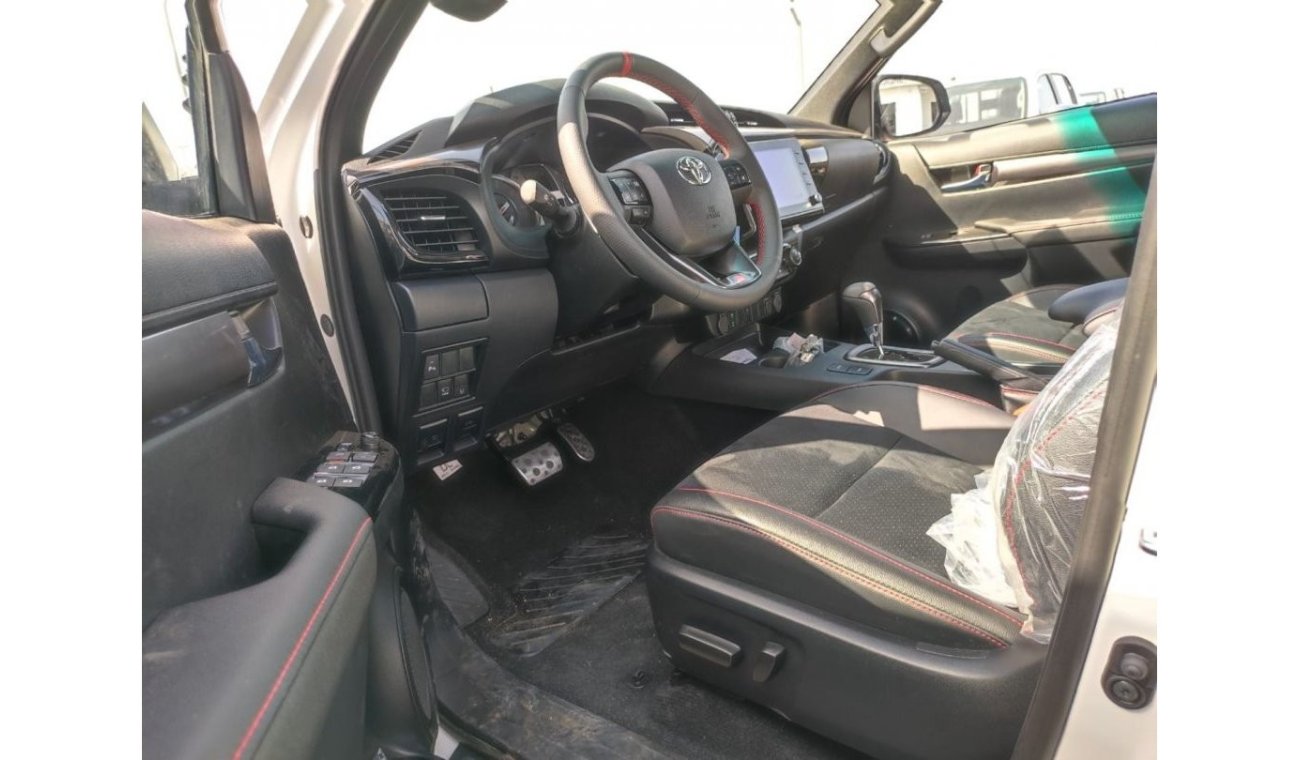 Toyota Hilux 2023 GR sport D-4D double cabin 4WD 2.8L Diesel A/T