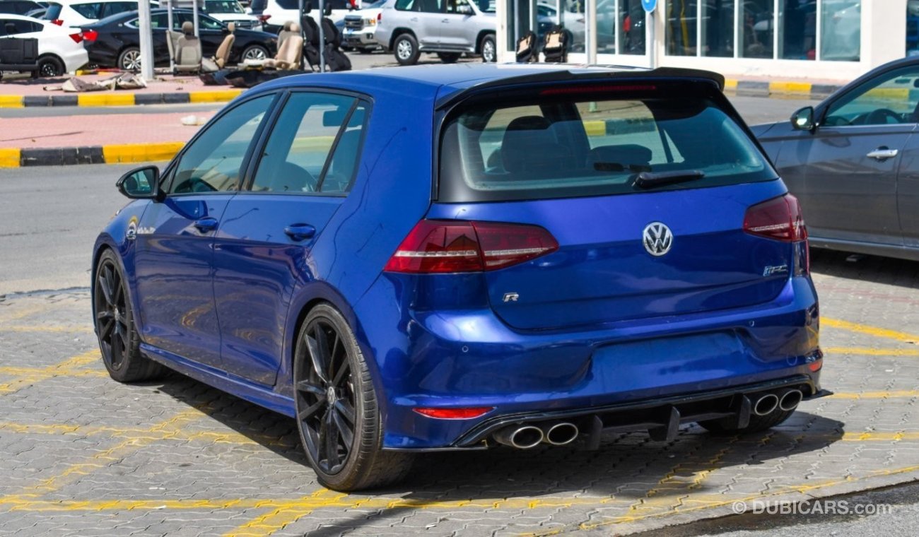 Volkswagen Golf R