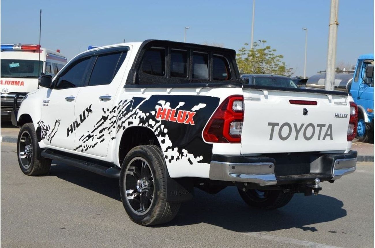 Toyota Hilux Double cabin
