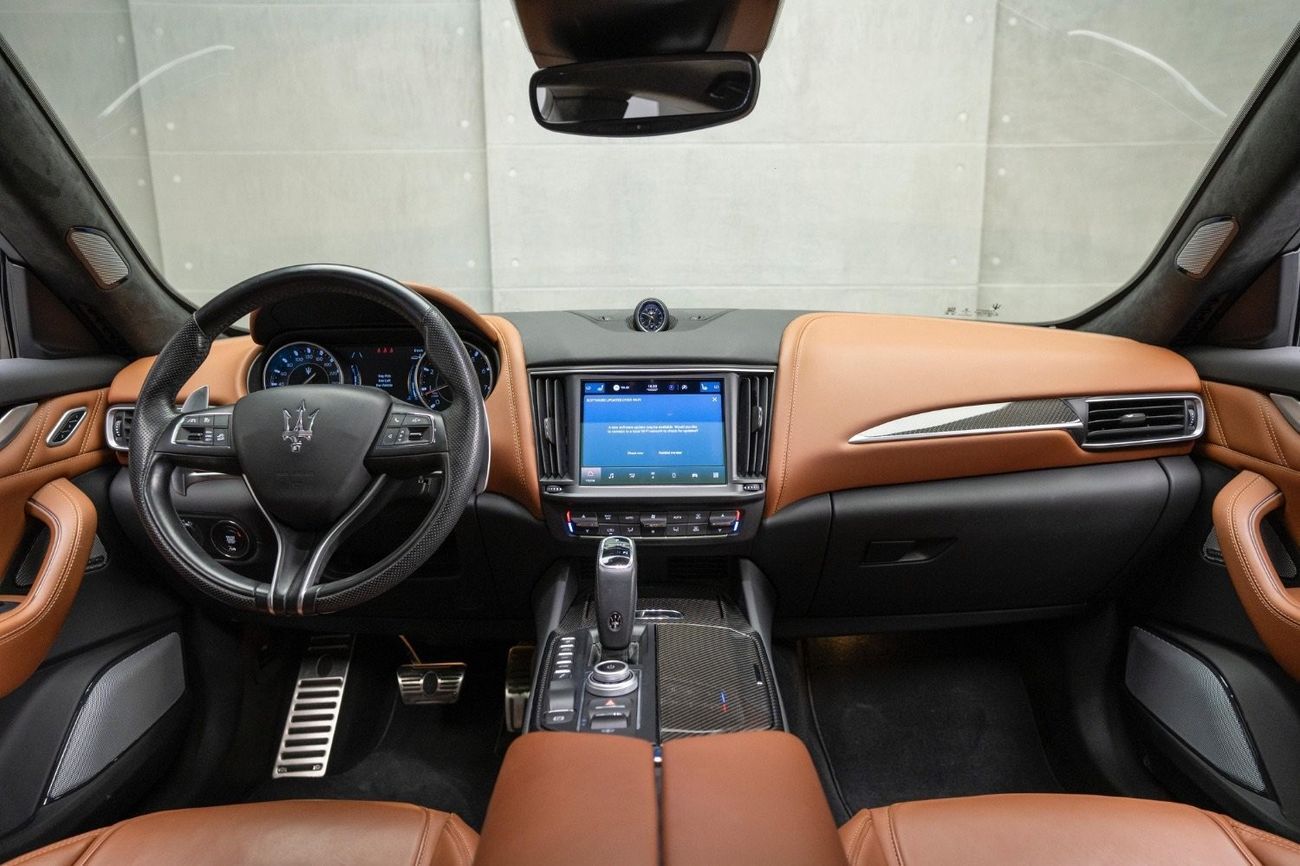 مازيراتي ليفونت F Tributo | 2022 | GCC Specs | Agency Warranty | Full Options