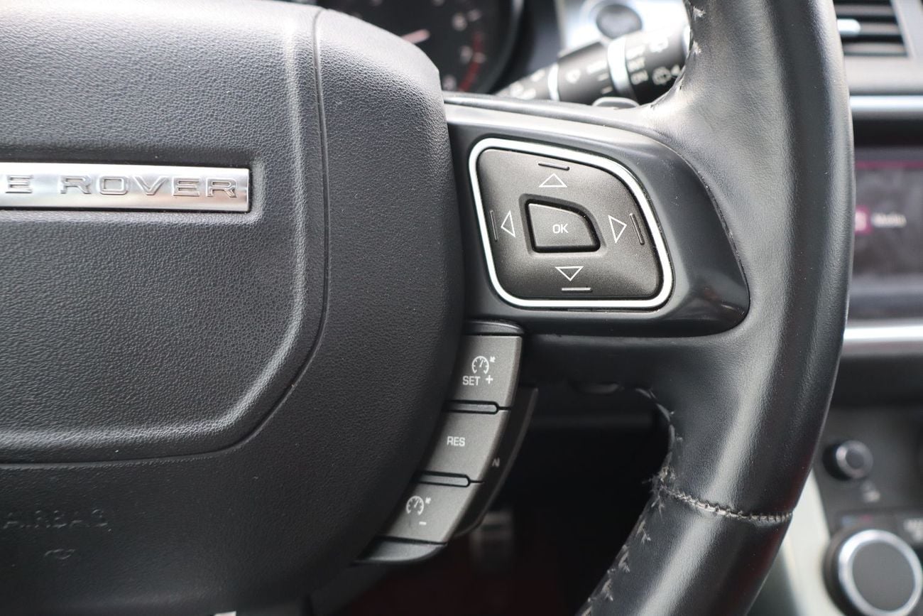 Land Rover Range Rover Evoque Dynamic Plus 2.0L (5 Door)