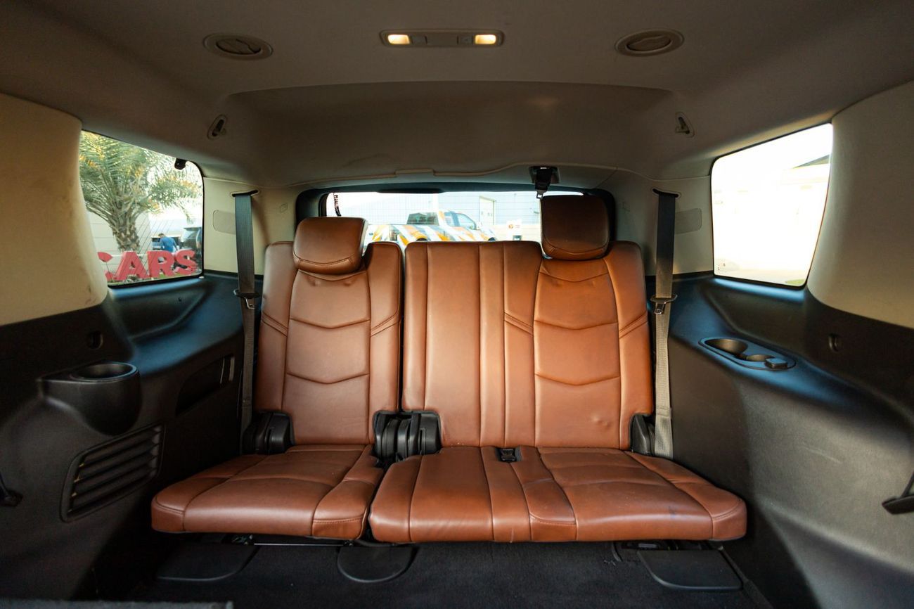 كاديلاك إسكالاد Premium 6.2L