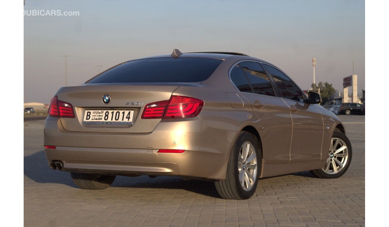 BMW 520i Executive BMW 520i 2013 model Mileage 98,000 k m Price : 40,000 dirhams  Gulf specifications, full o