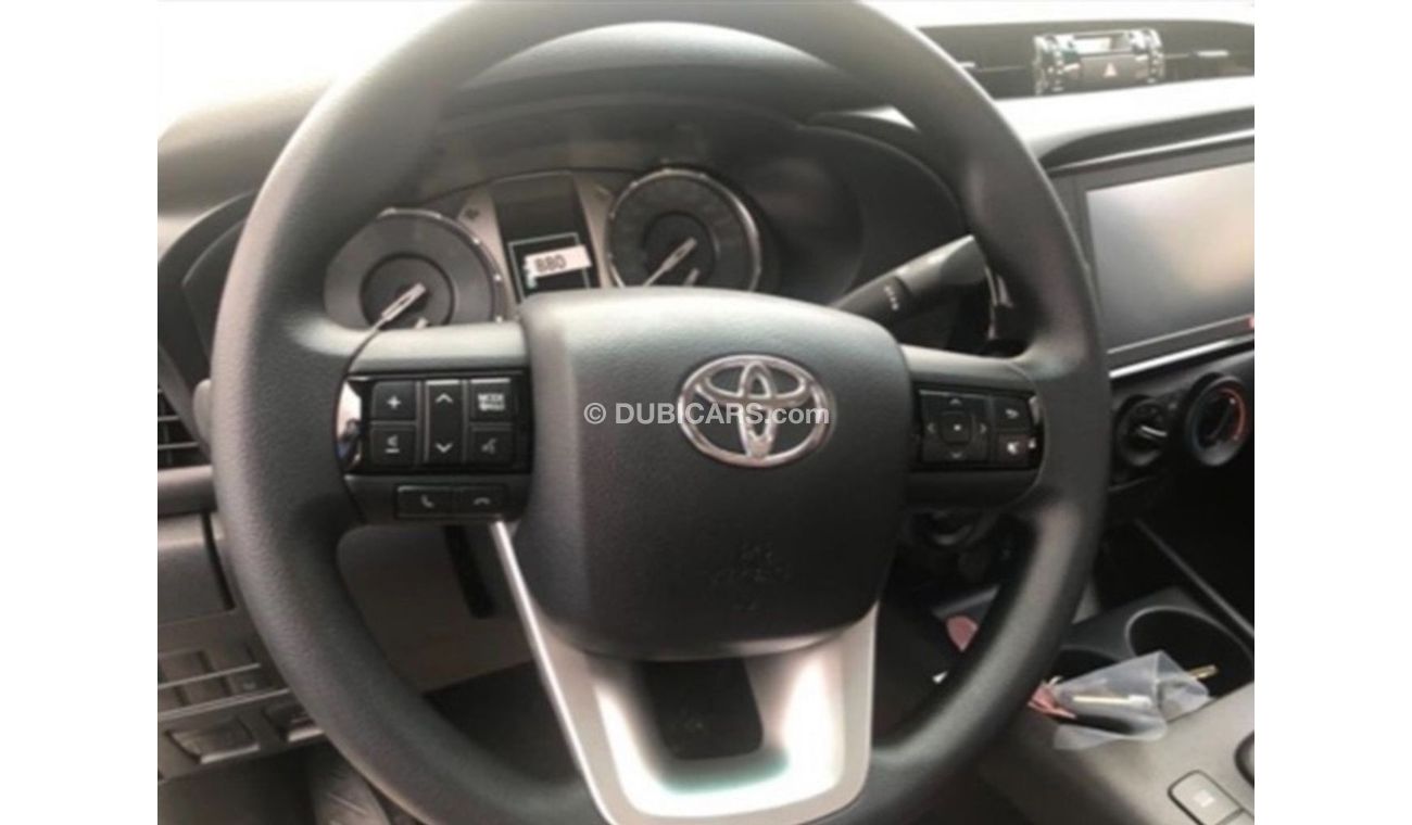 Toyota Hilux Diesel,2.4L,4x4