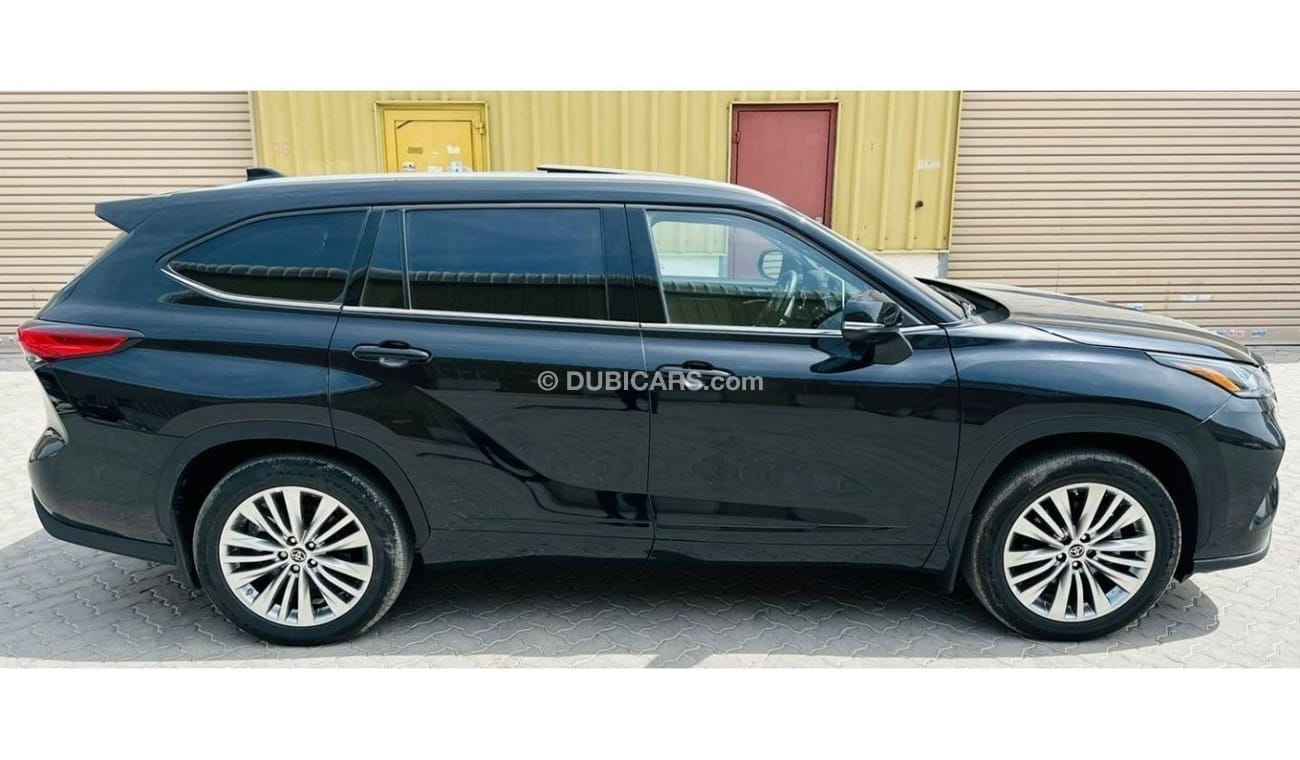 Toyota Highlander “Offer”2022 Toyota Highlander Platinum AWD 3.5L 1,000 Mileage only - 360* CAM - Panorama / EXPORT ON