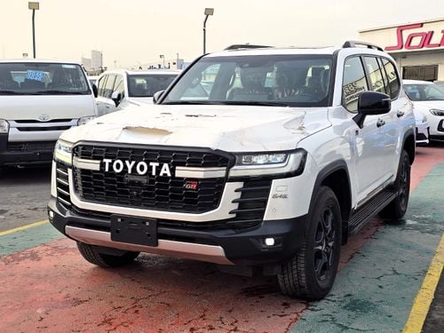 تويوتا لاند كروزر GR-S 3.3L