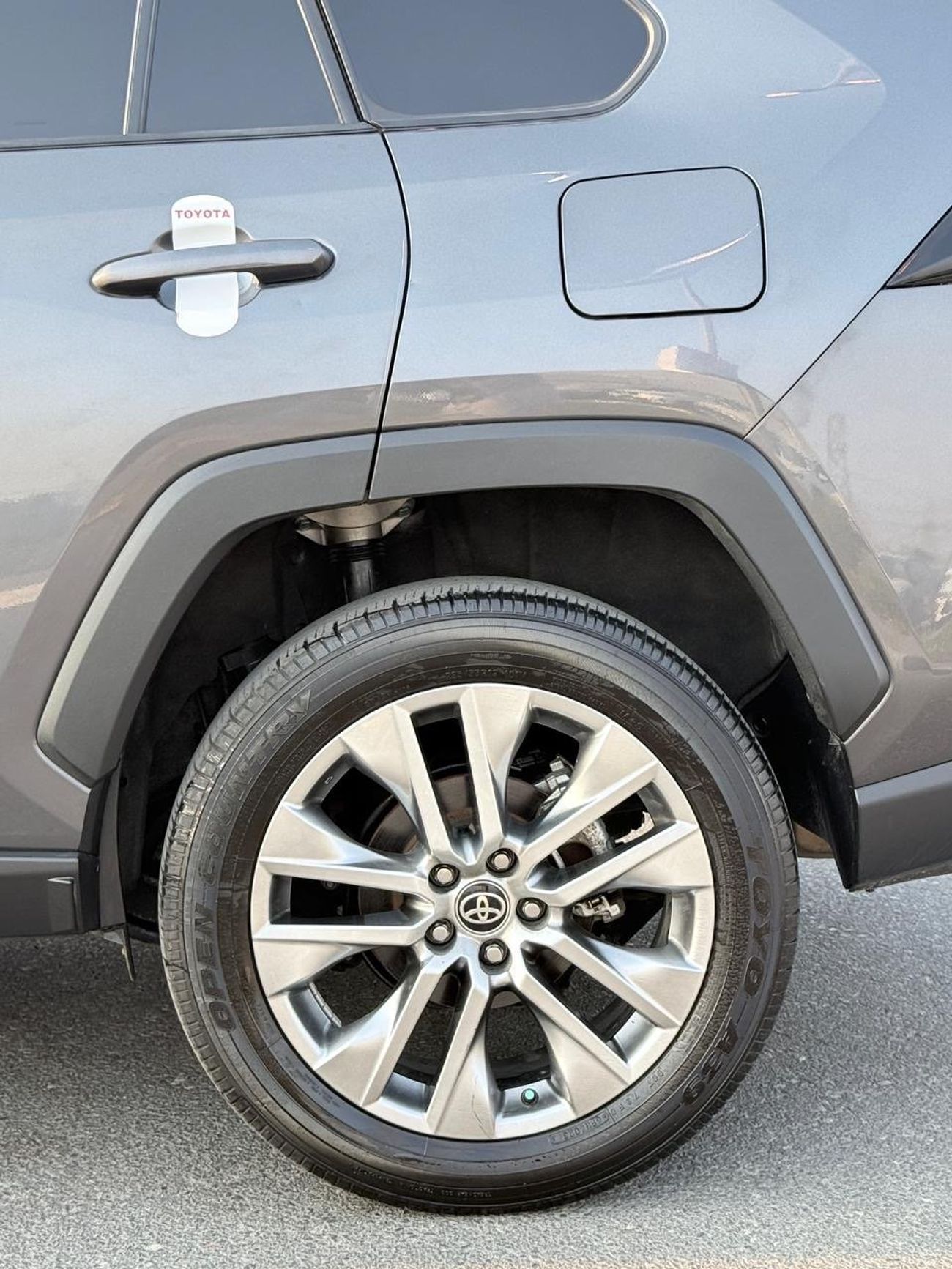 Toyota RAV4 XLE 2023
