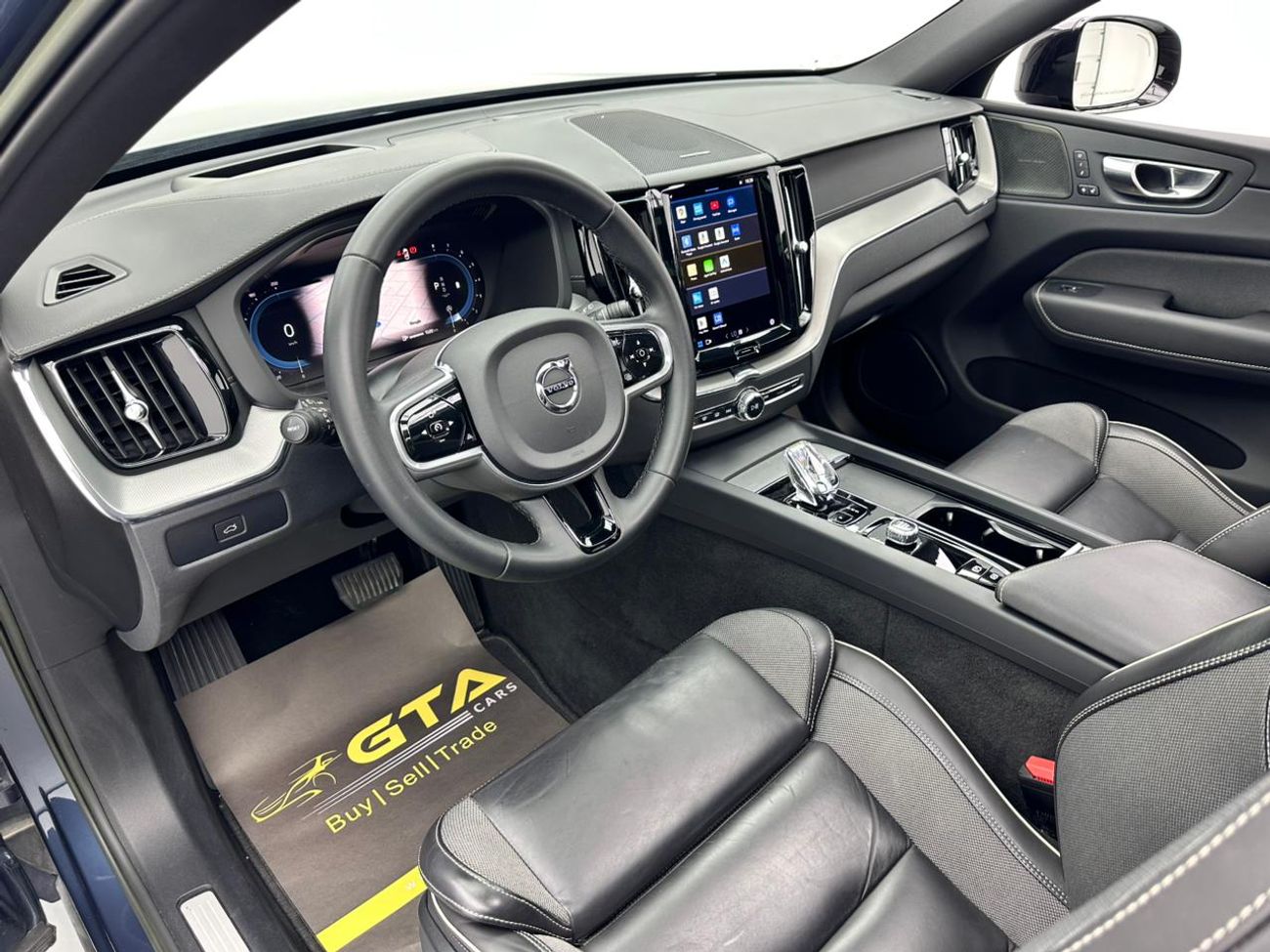 فولفو XC 60 2023 Volvo XC60 B5 Ultimate Dark, May 2028 Volvo Warranty, Volvo Full Service History, GCC