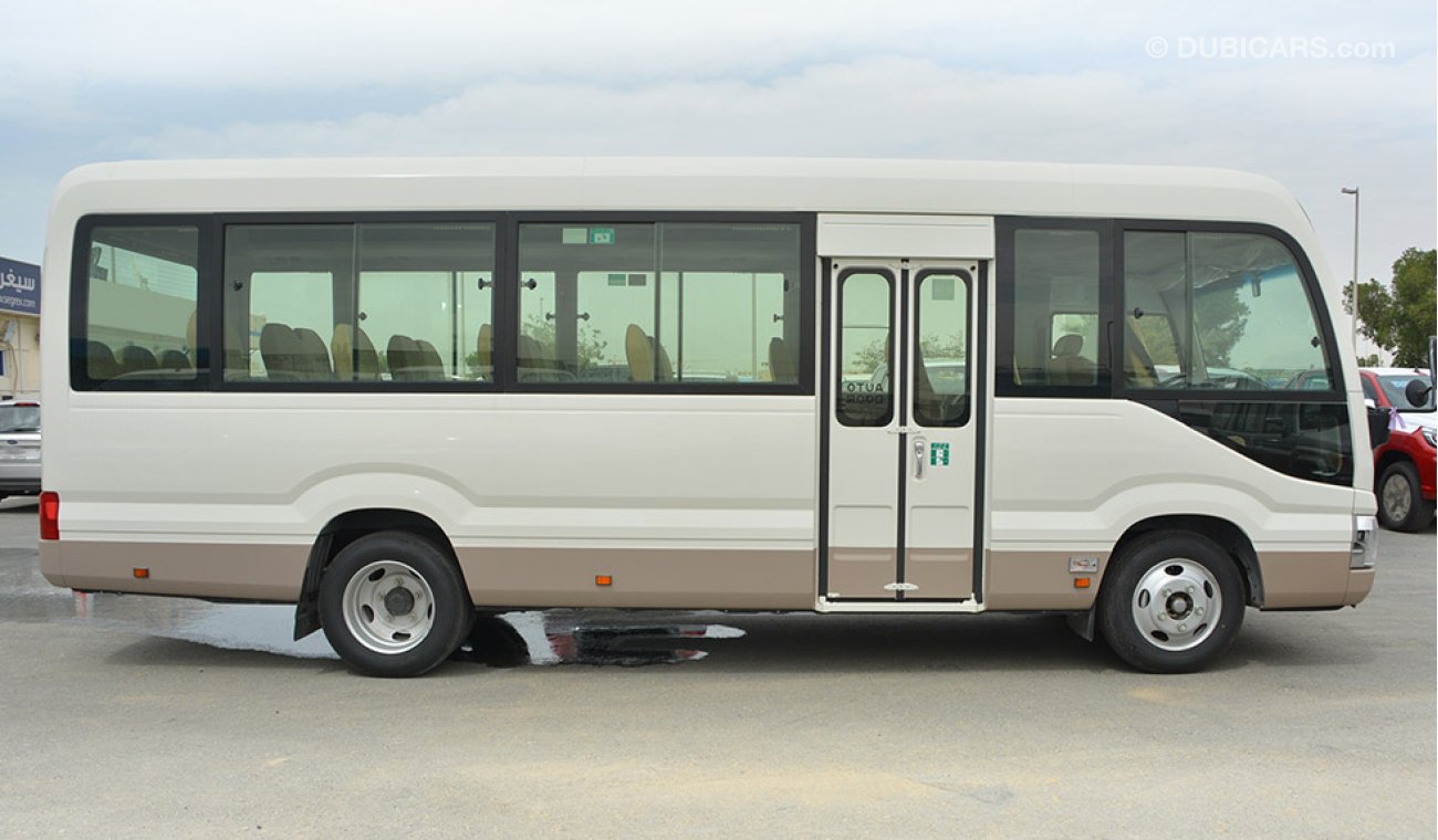 تويوتا كوستر DIESEL 23SEATER 4.2 LTRS LIMITED STOCK