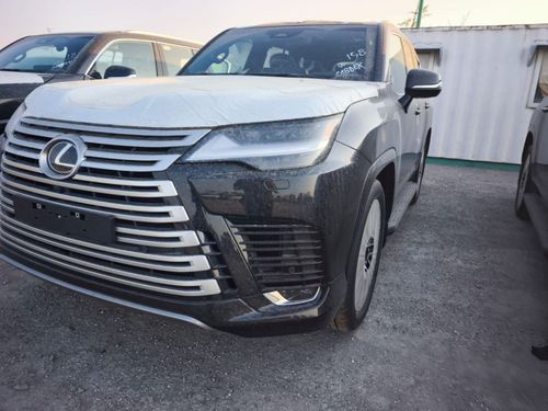 Lexus LX600 SIGNATURE FULL OPTION EUROPE SPECIFICATION(SPECIAL OFFER)