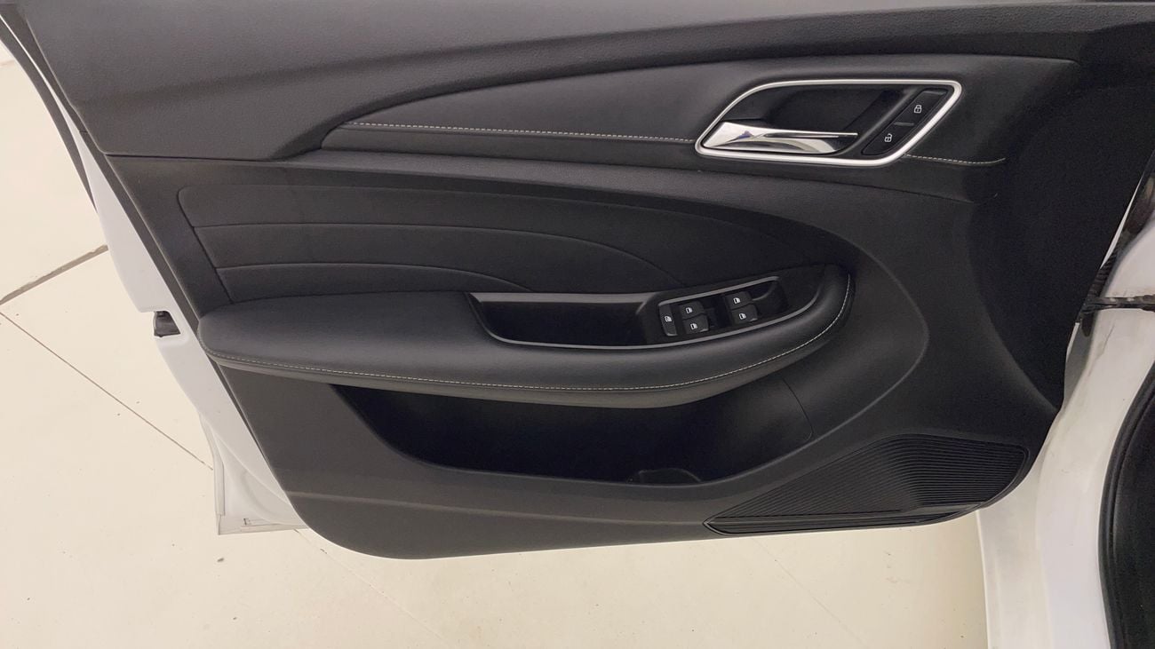 أم جي 5 STD 1.5 | بدون دفعة مقدمة | اختبار القيادة في المنزل