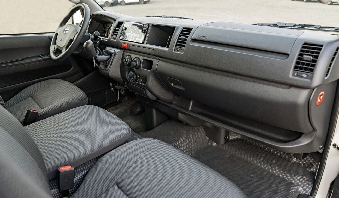 تويوتا هاياس (LHD) TOYOTA HIACE HR 2.7P MT 16 SEATER MY2025 – WHITE