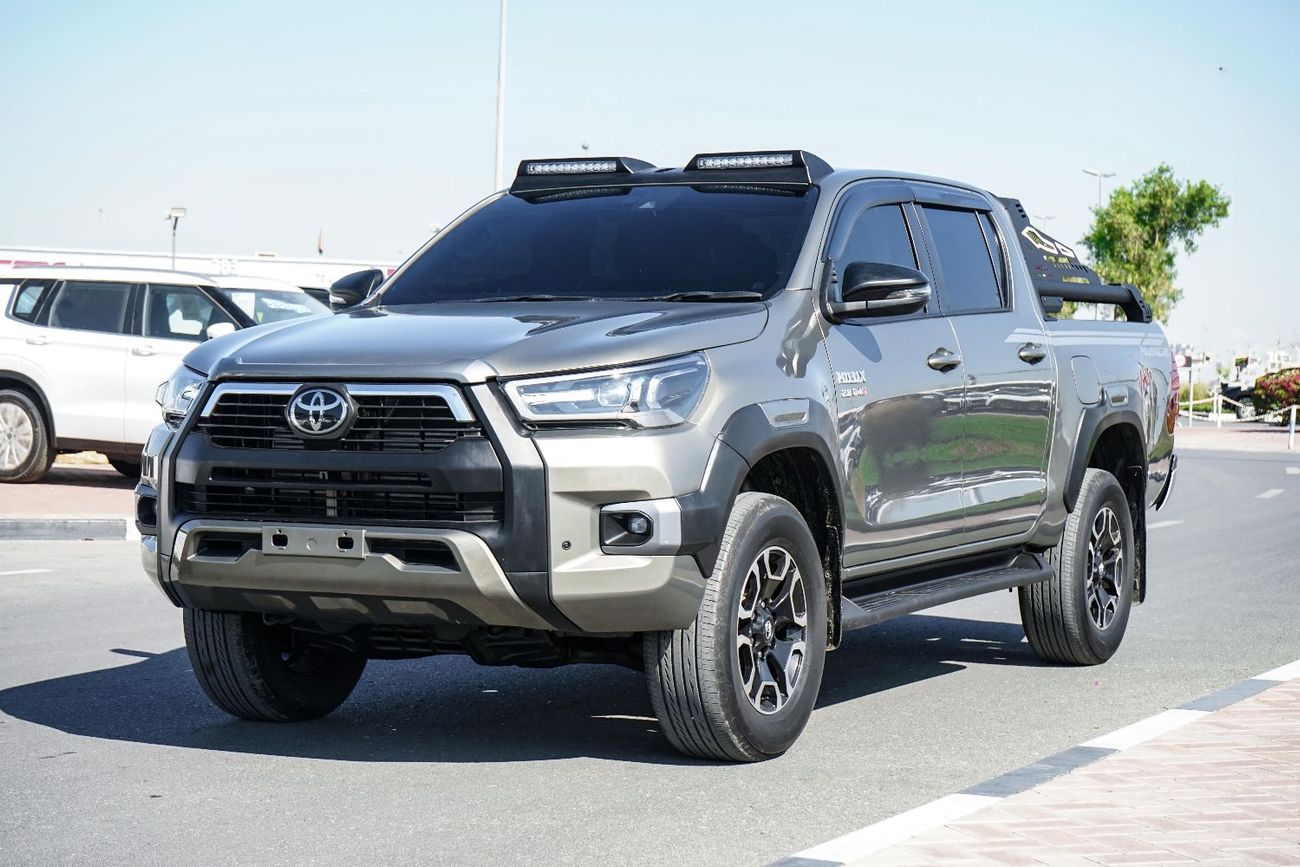 تويوتا هيلوكس The Toyota Hilux is a legendary, durable pickup truck known for its legendary toughness, off-road ca