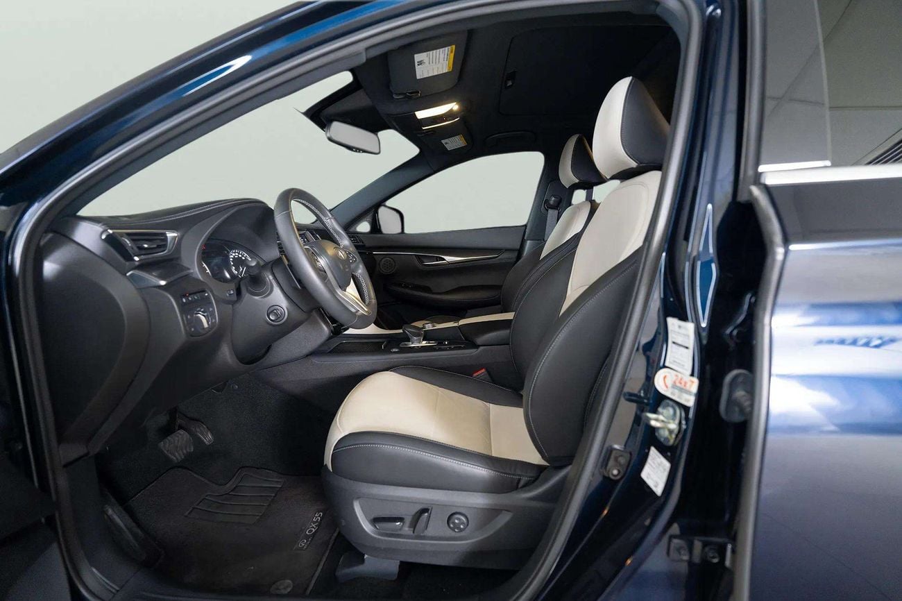 Infiniti QX55 ESSENTIAL 2.0
