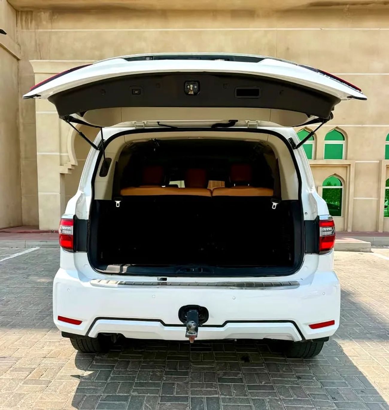 Nissan Patrol LE PLATINUM محول خليجي فل المكينه الكبيرة LE Platinum GCC Specs - Excellent Condition