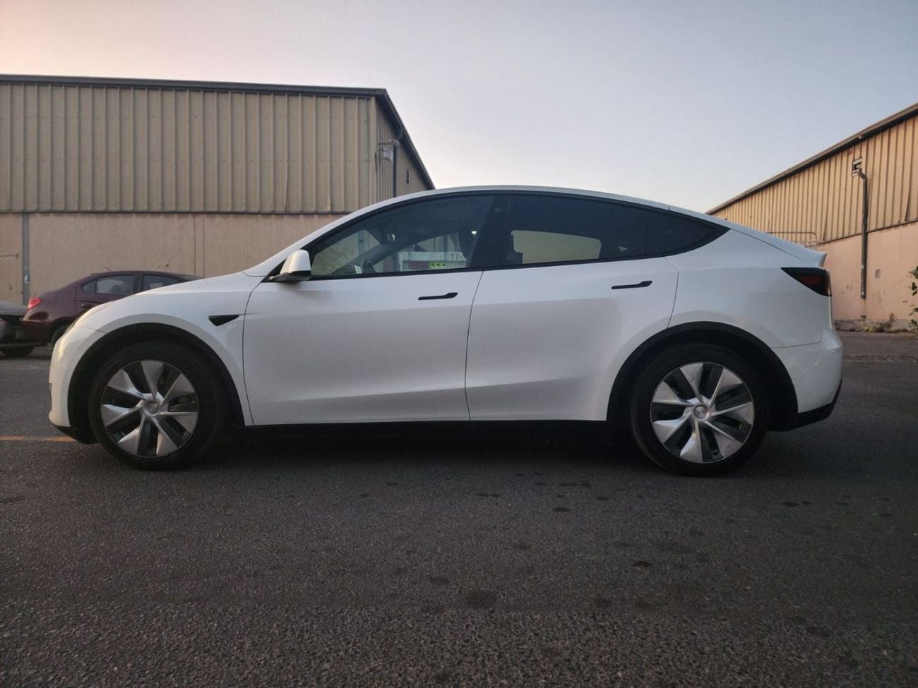 Tesla Model Y LONG RANGE