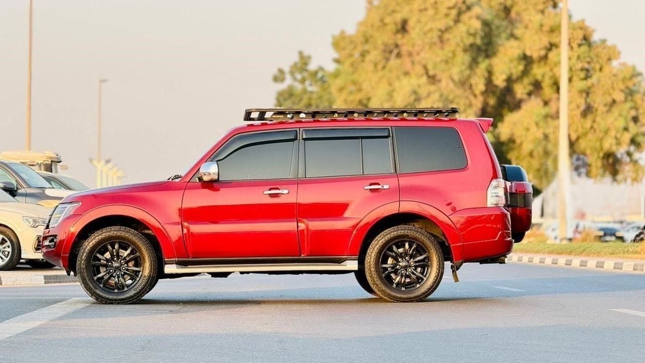 ميتسوبيشي باجيرو -