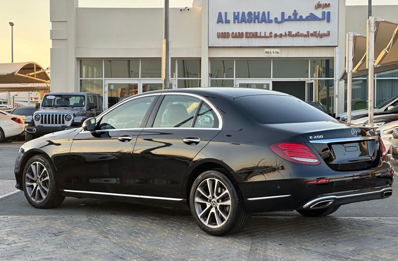 مرسيدس بنز E200 Mercedes E200_GCC_2019_Excellent Condition _Full option