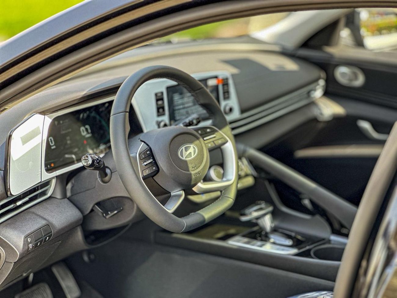 هيونداي إلانترا HYUNDAI ELANTRA 1.5L ELITE GLX 2025