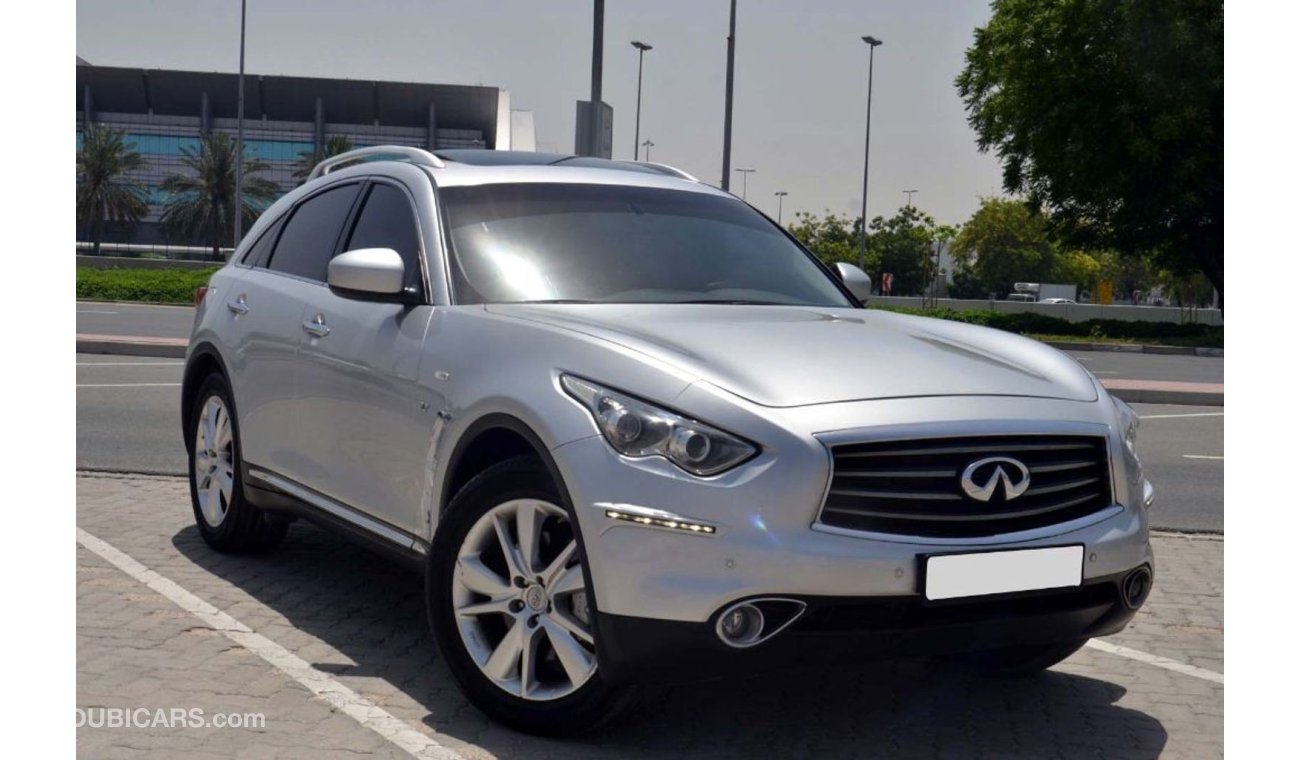 إنفينيتي QX70 Fully Loaded in Perfect Condition