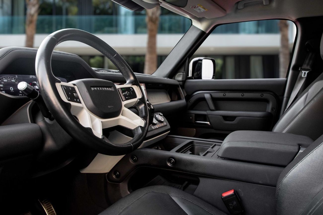 Land Rover Defender 110 P300 S | 4,700 P.M  | 0% Downpayment | AGENCY WARRANTY!