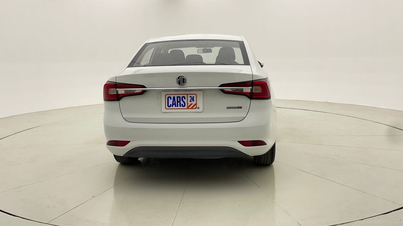 أم جي 5 STD 1.5 | بدون دفعة مقدمة | اختبار القيادة في المنزل