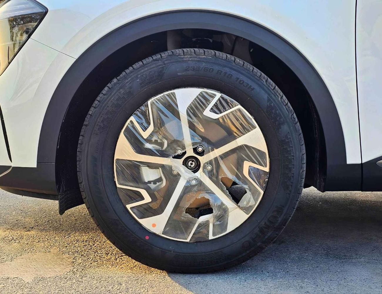 Kia Sportage PREMIUM SMART VERSION / 1.5L V4 PETROL / 360 CAMERA / PANORAMIC ROOF (CODE # KSRP)