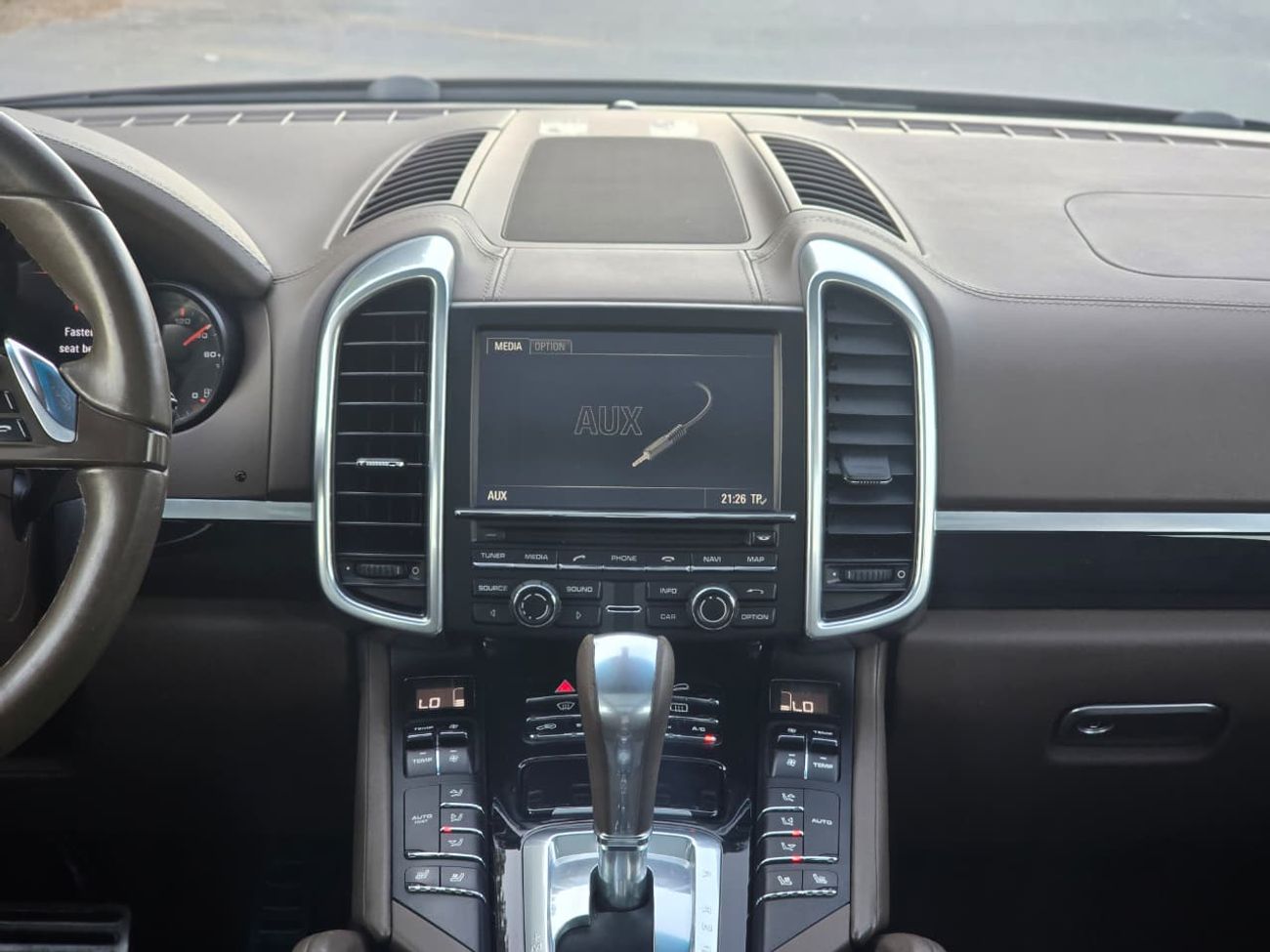 بورش كايان PORSCHE CAYENNE 2014 KOREAN //V8 DIESEL // FULL OPITION // GOOD CONDITION