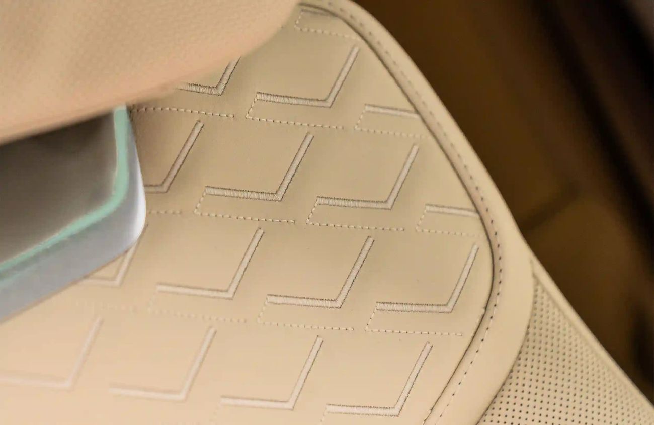 Land Rover Range Rover 4.4L V8 Twin-Turbocharged Engine