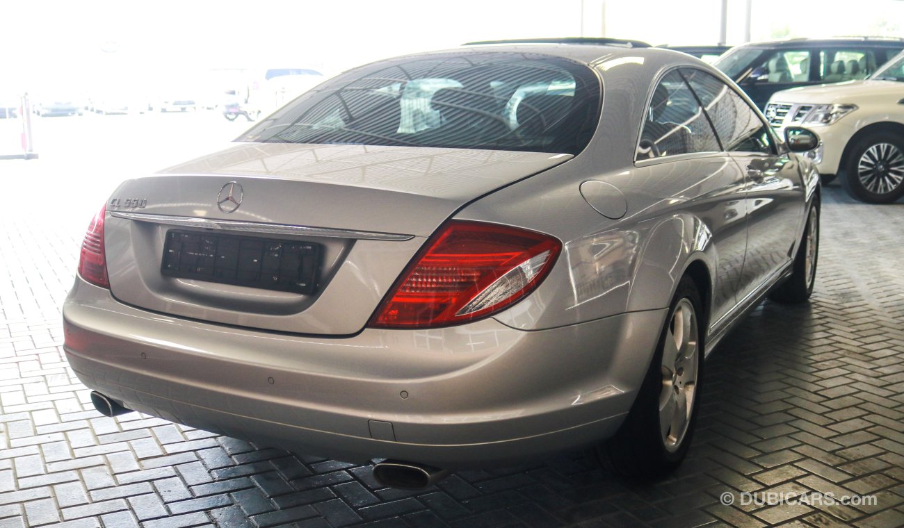 Mercedes-Benz CL 550 Model 2015