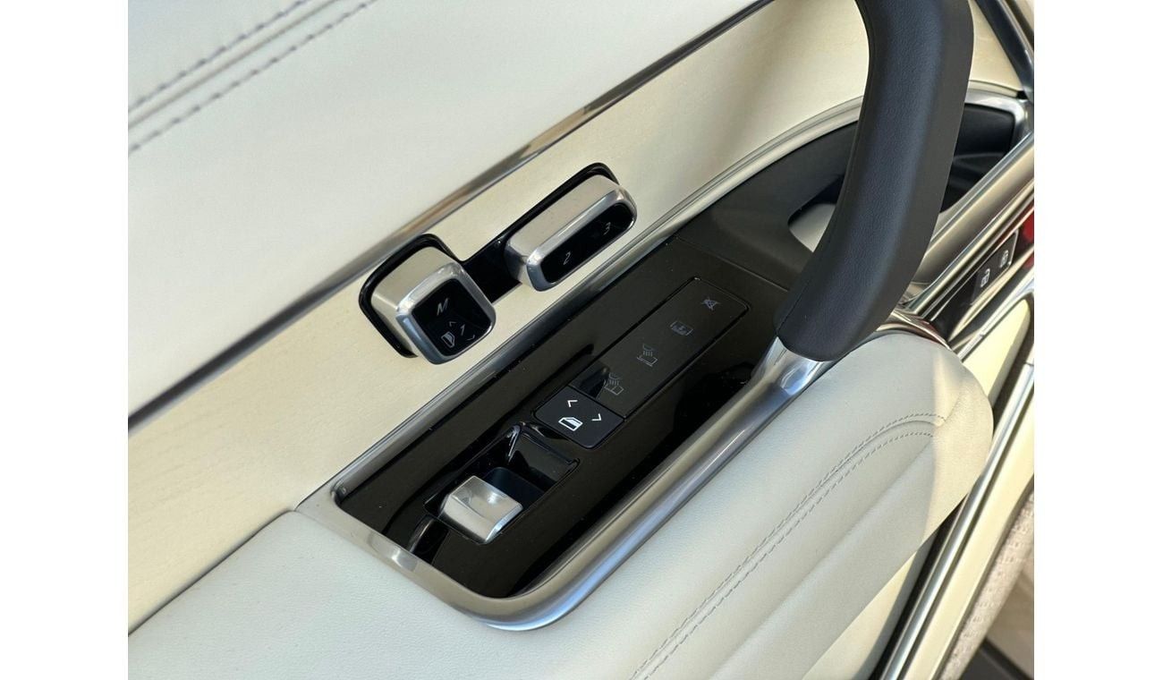 Land Rover Range Rover Autobiography P530 4.4L 4.4L Brand New SWB Autobiography P530 European spec