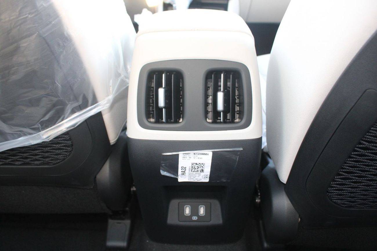 هيونداي توسون HYUNDAI TUCSON 2.0L PETROL SR NVS PLUS AUTO