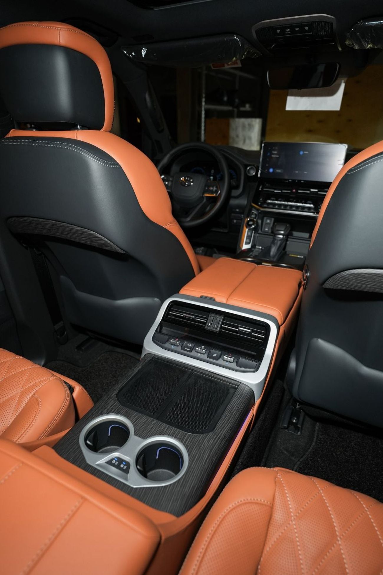 Toyota Land Cruiser LC300 3.3L DIESEL VX OFFROAD SPECIAL  EDITION WITH MBS AUTOBIOGRAPHY VIP MASSAGE SEATS