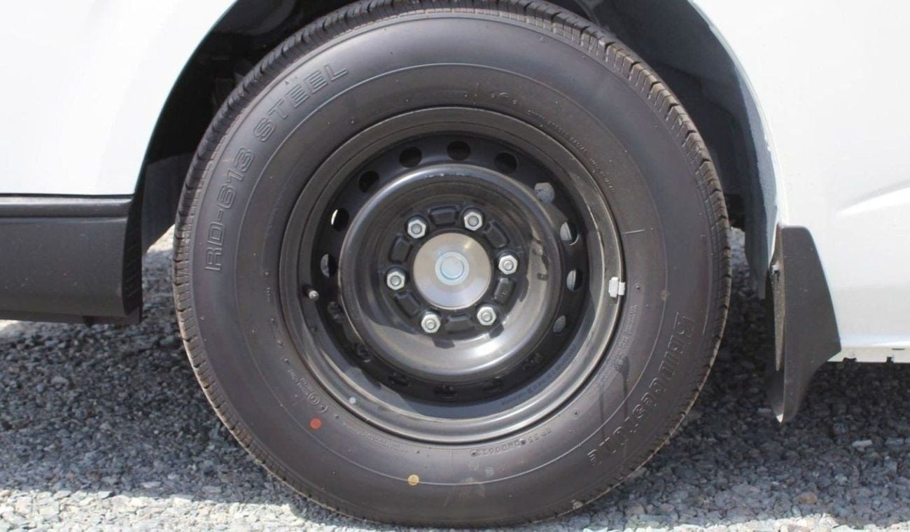 تويوتا هاياس Toyota Hiace 2.5L High Roof Diesel old ship 2025