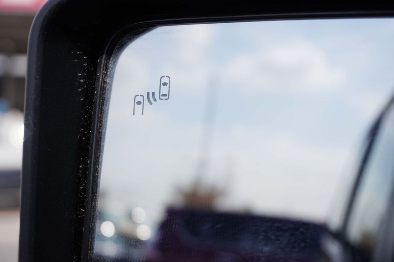 Toyota Prado PRADO FULL OPTION PETROL VXR 2.4T