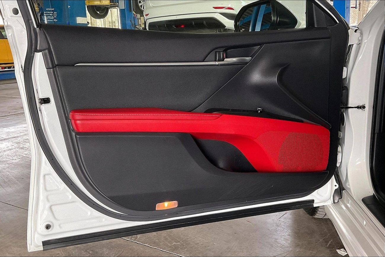 تويوتا كامري Sport | National Day Celebration | شامل الضمان | 0 ﺪﻔﻋﺓ ﺃﻮﻟﻯ