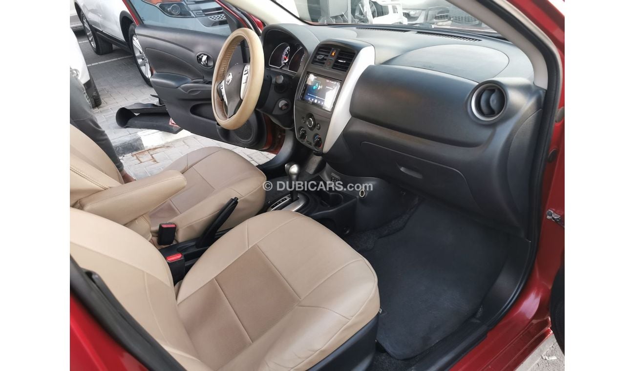 Nissan Versa