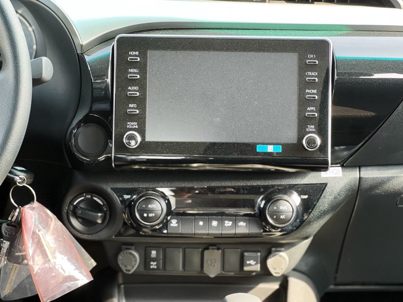 تويوتا هيلوكس تويوتا هيلوكس ٢٠٢٦ دفع رباعي ٢.٤لتر حصان ١٥٠