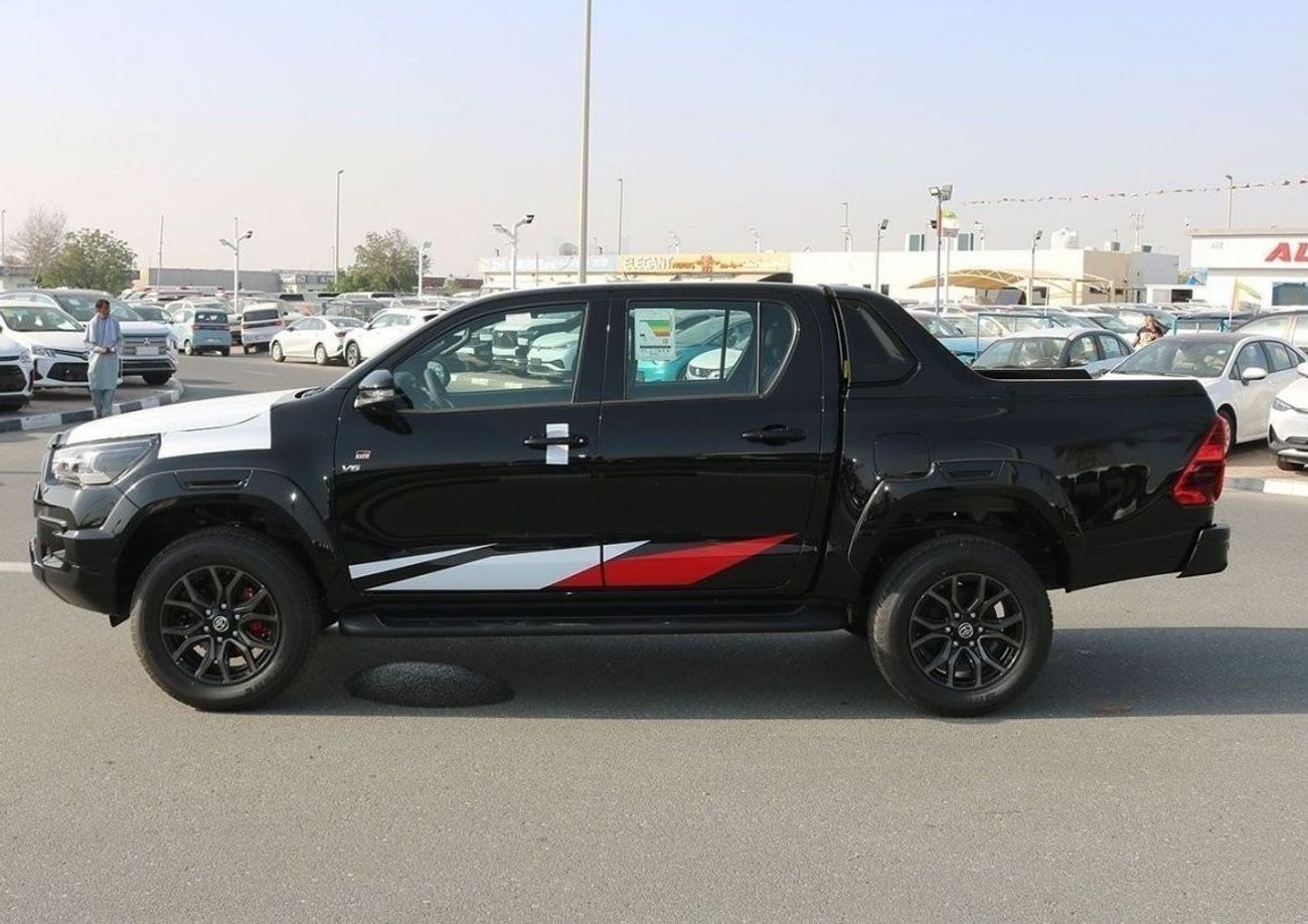 تويوتا هيلوكس SPECIAL DEAL - GR SPORT WITH RADAR AND 360 CAMERA SPECIAL SPORT RED INTERIOR EXPORT ONLY