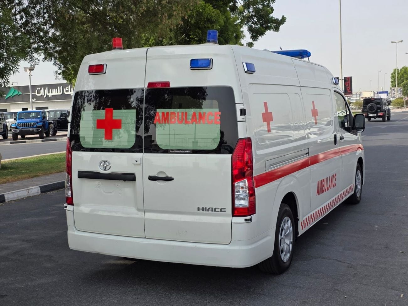 Toyota Hiace DLS - STD ROOF FUEL DIESEL ,ENGINE CAPACITY 2800 CC ,RIGHT HAND DRIVE ONLY FOR EXPORT