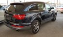 Audi Q7 2011 model V6 gulf specs Full options panoramic roof