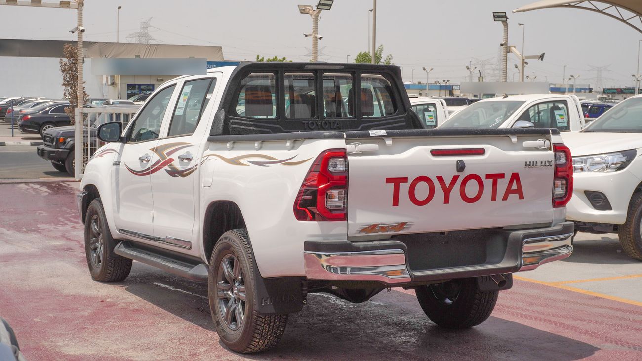 Toyota Hilux 2.4L Diesel A/T